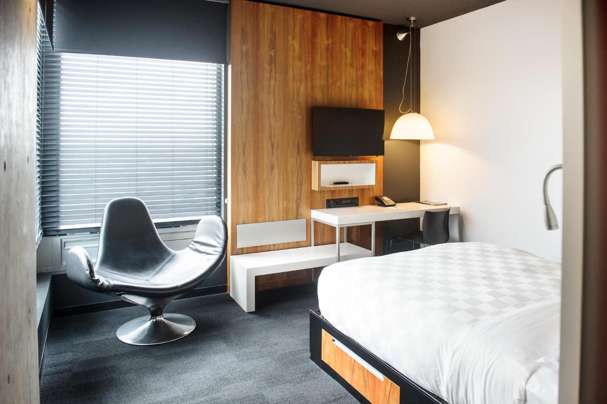 Hotel Alt Quartier Dix30 Brossard Kültér fotó